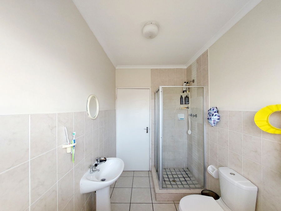 3 Bedroom Property for Sale in Protea Heights Western Cape
